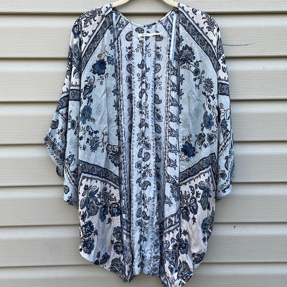 UO Scarf Print Dolman Sleeve Kimono